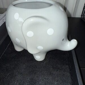 Ceramic Teleflora 5.5" Tall‎ Polka-Dot Elephant Pot. 3734
